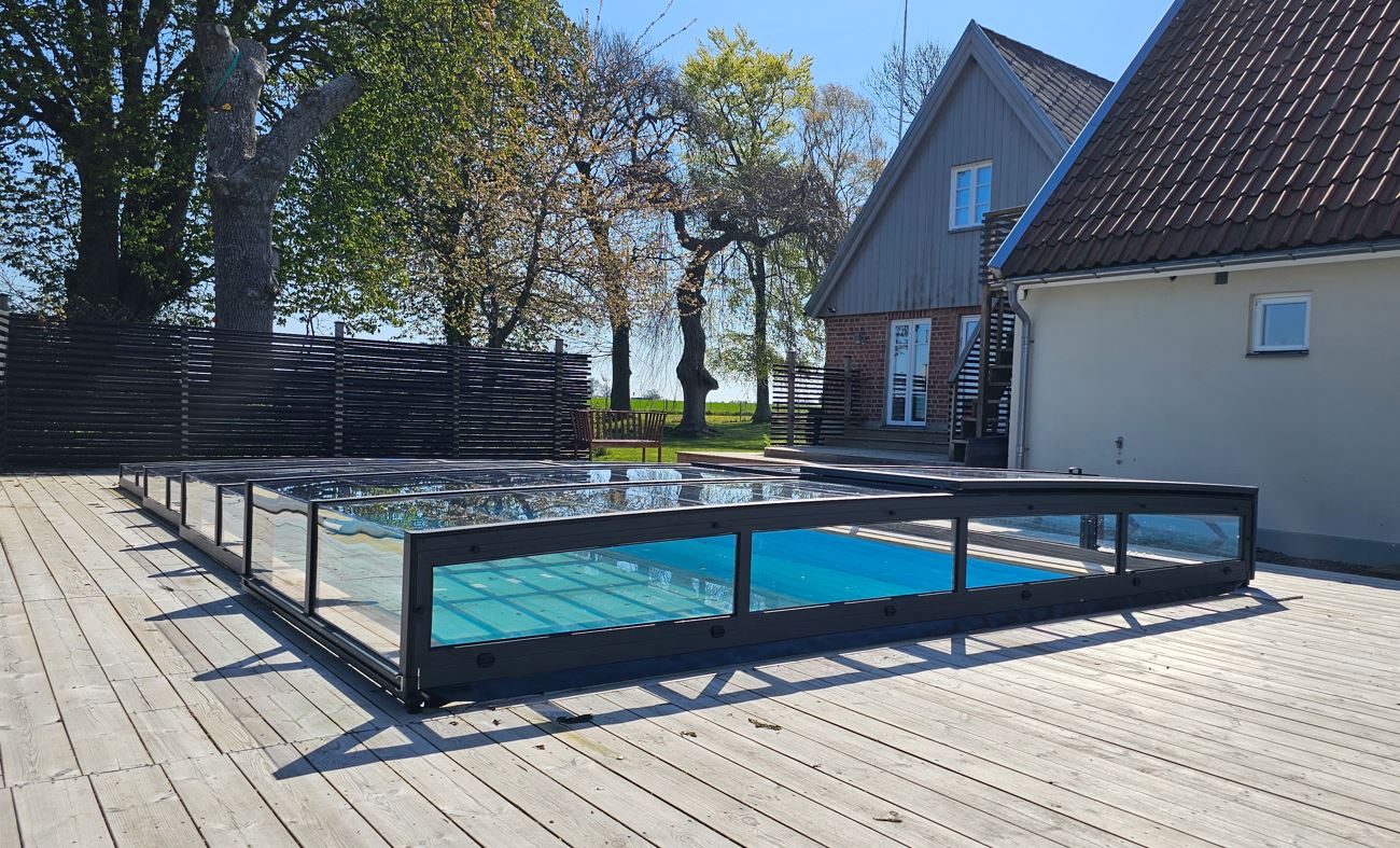 Pooltak ICON KIT S3 4×9 (klarglas, sidodörr, enkelskena, antracit)