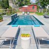 Leisure-Pools_Reflection_Graphite-Grey_US